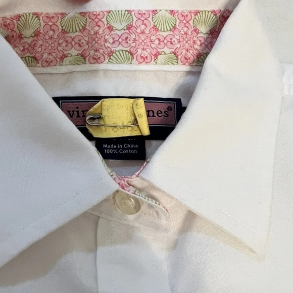 Vineyard Vines Tailored White Button Down Size 0 Seashell Detailed Cuffs - Picture 4 of 8
